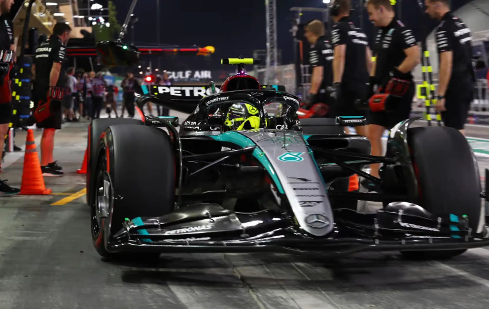2024 Bahrain GP FP2: Lewis Hamilton & Mercedes Fastest