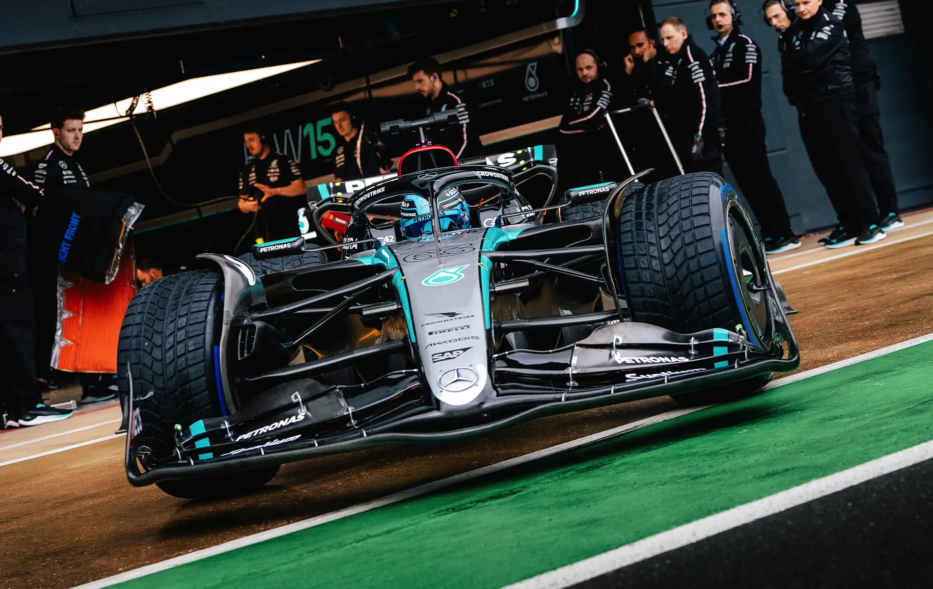 James Allison Cites Two Constraints on Mercedes W15 Evolution