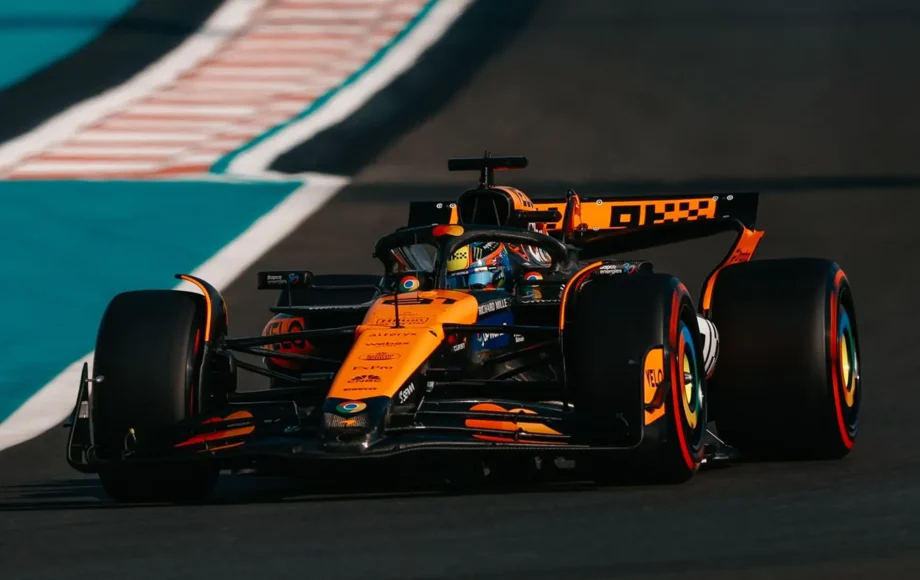 Oscar Piastri McLaren 2024 Abu Dhabi GP FP2